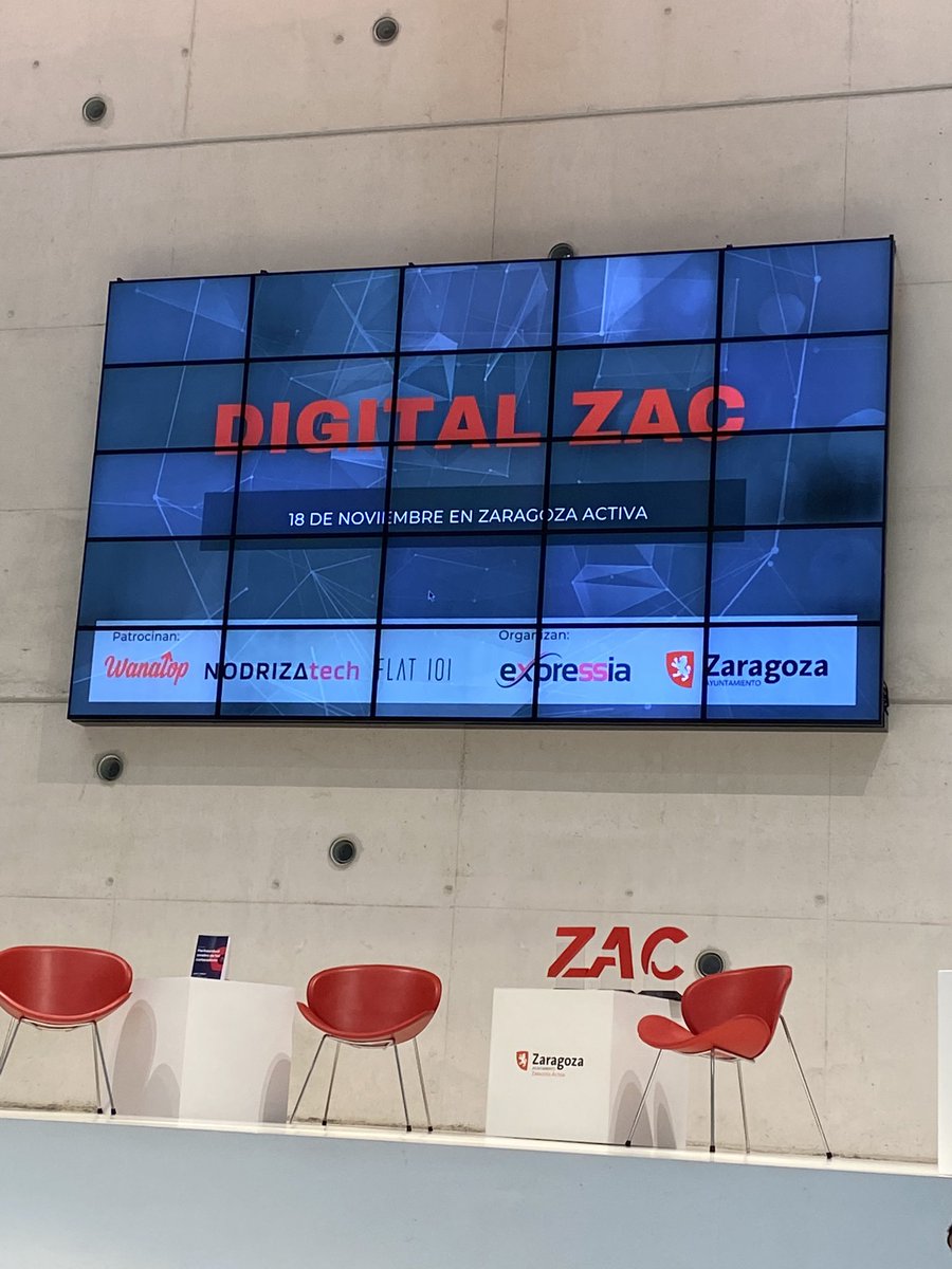 gustaffsson's tweet photo. Como echaba de menos esto de los eventos presenciales 😩

Ya en @ZGZActiva para el #DigitalZAC https://t.co/F3b7ikELvo