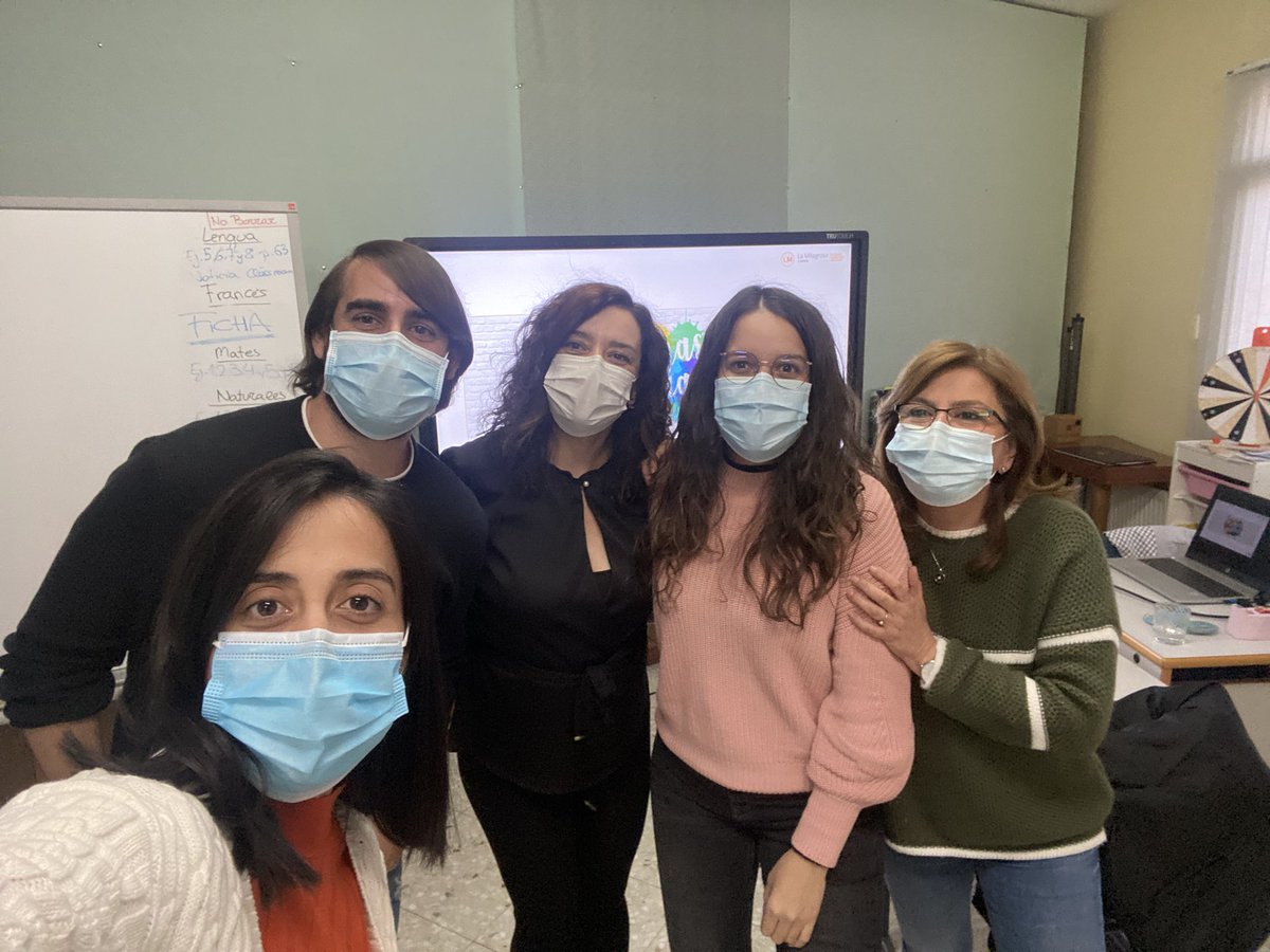 cuenkmilagrosa's tweet image. Hemos tenido la oportunidad de tener una #formación sobre #estimulaciontemprana de la mano de Sonia Pérez.Ha sido muy productiva y hemos aprendido mucho sobre este tema.Un lujo compartir esta tarde con ella y conocer ideas para nuestros alumn@s.@FundacEdelvives @kiddo_brain