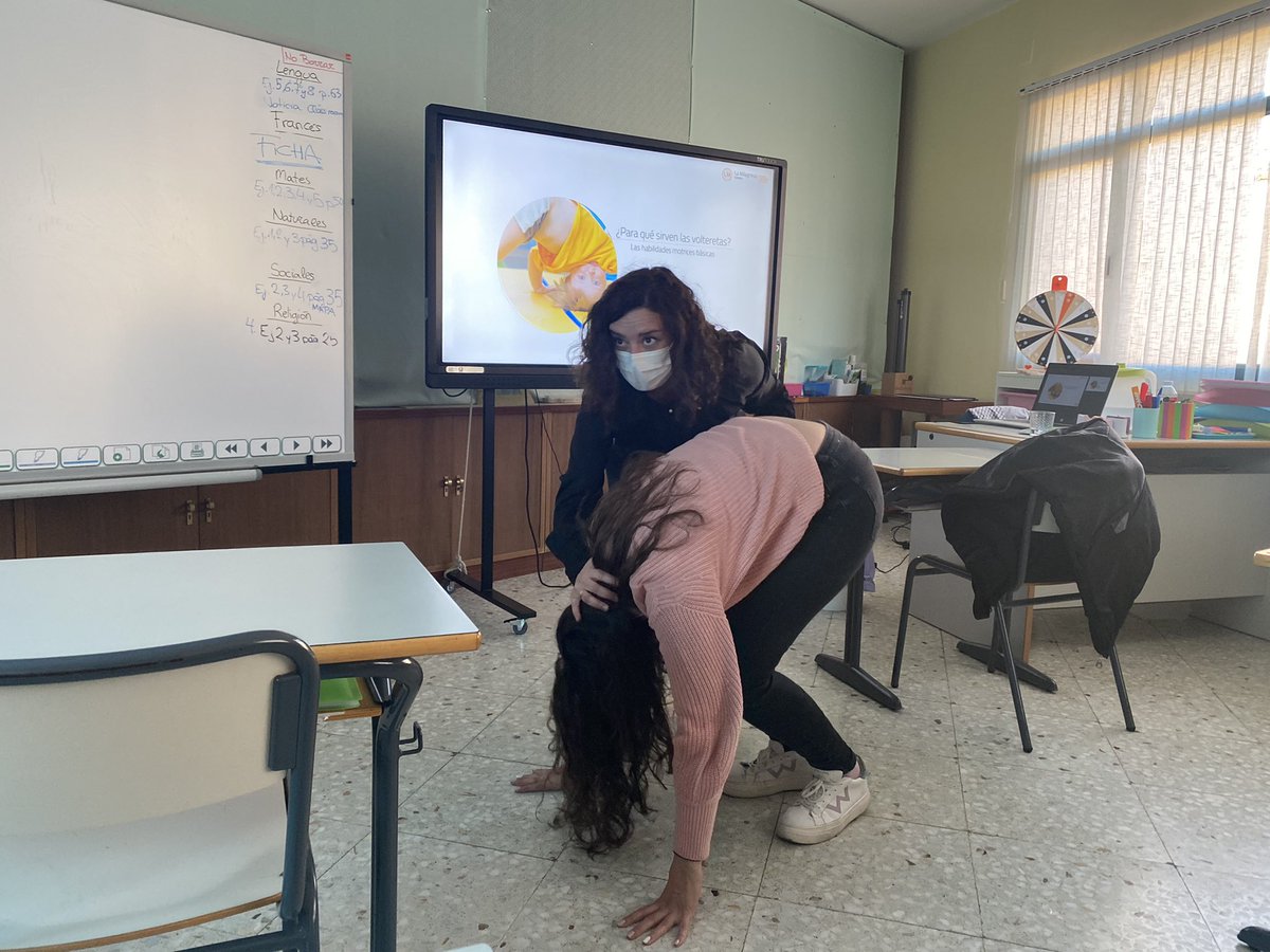 cuenkmilagrosa's tweet image. Hemos tenido la oportunidad de tener una #formación sobre #estimulaciontemprana de la mano de Sonia Pérez.Ha sido muy productiva y hemos aprendido mucho sobre este tema.Un lujo compartir esta tarde con ella y conocer ideas para nuestros alumn@s.@FundacEdelvives @kiddo_brain