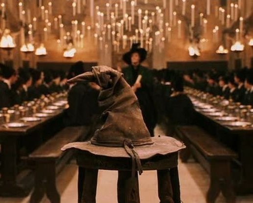 StAndergraund's tweet photo. #IStandWithJKRowling
Можете отменять Джоан Роулинг, не приглашать на юбилей её собственного произведения, делать вид будто она не причастна к Гарри Поттеру... но всё это бесполезно, потому что в сердцах людей она навсегда останется мамой Ро подарившей нам волшебный мир поттерианы https://t.co/4JuPPM6DrH
