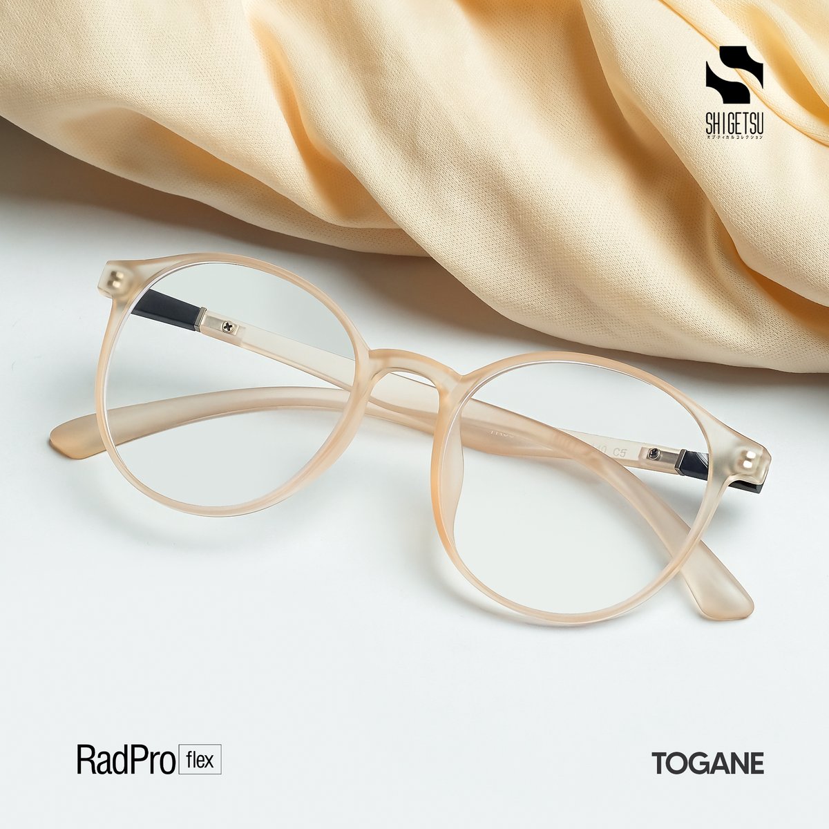 shigetsujp's tweet photo. Yellowish nude tone in frosted acetate finish to complement your skin tone! 💖
👓TOGANE: https://t.co/7QX2KDBCP8
Check other designs here:
🛒 Shopee: https://t.co/oMpYPbhzvM
🛒 https://t.co/FIh1iNw3Om
🛒 https://t.co/aSNcQ4qEoS
#Shigetsu #RadPro #AntiRad #AntiRadiation https://t.co/aIVEAWs79V