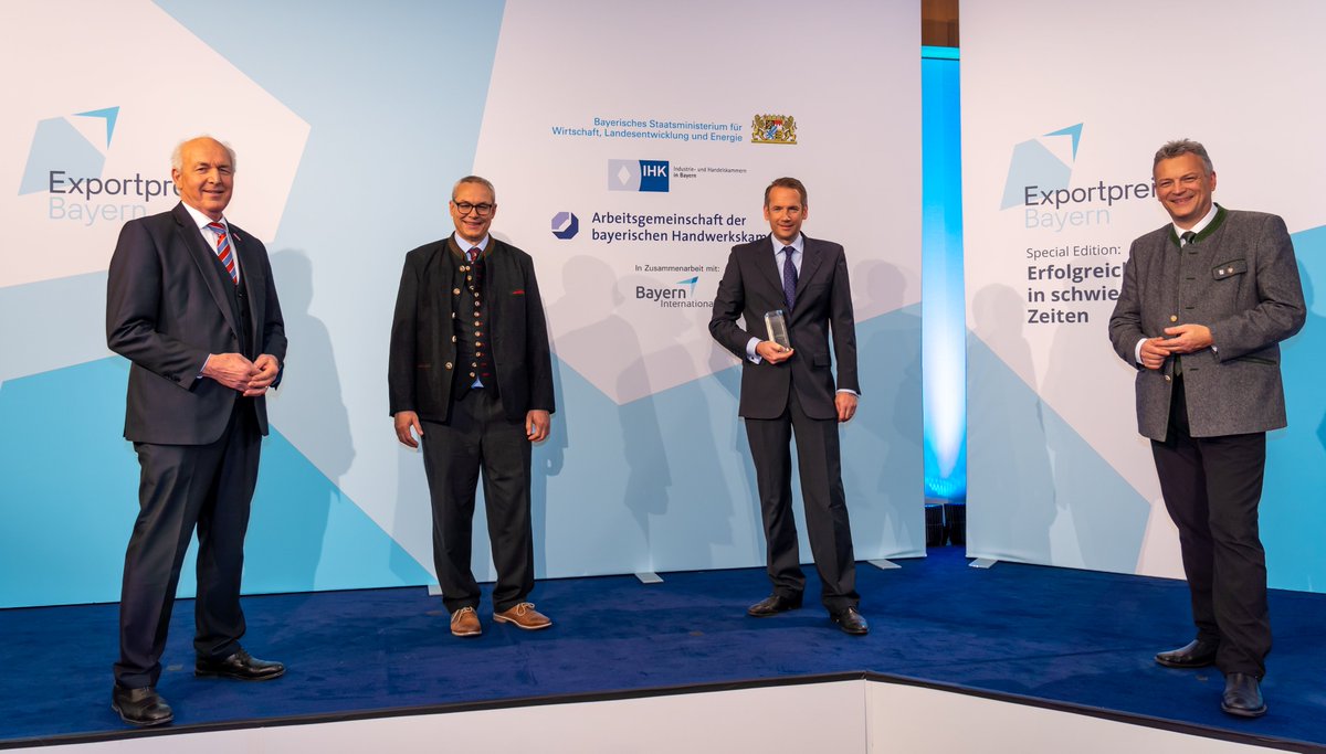 BayStMWi's tweet photo. Als kleiner Betrieb erfolgreich im Ausland? Und sogar während #Corona? Unsere drei #Exportpreis-Gewinner haben das bewiesen: Das geht! Wir gratulieren:

🏆 @ibidiCells /Martinsried
🏆 Franz Schroll/Chieming
🏆 BRACE/Karlstein

@rolandweigert @HubertAiwanger @Made_in_Bavaria https://t.co/HO9uc8g83G