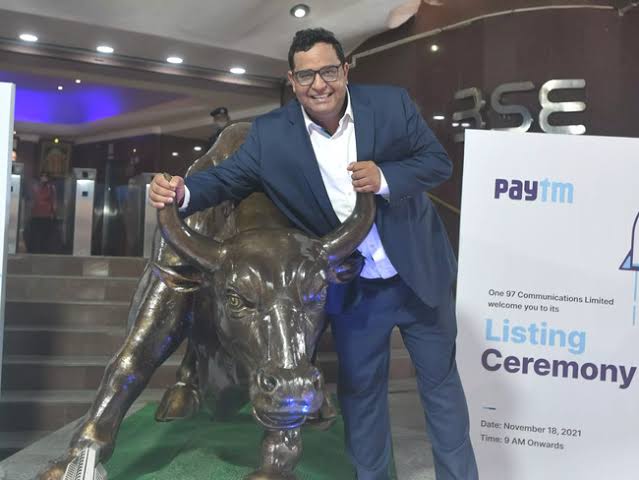 iManishRathee's tweet photo. Ok, so #PayTM burnt through ¼ of investors wealth within minutes of its listing — After delivering a dud on listing day, will Paytm bounce back soon?
#Fintech @efipm
@DerinCag @HaroldSinnott @mikulaja @psb_dc @sallyeaves @leimer @levie @SpirosMargaris https://t.co/GqxUurwzm7 https://t.co/DdHJMcagWV