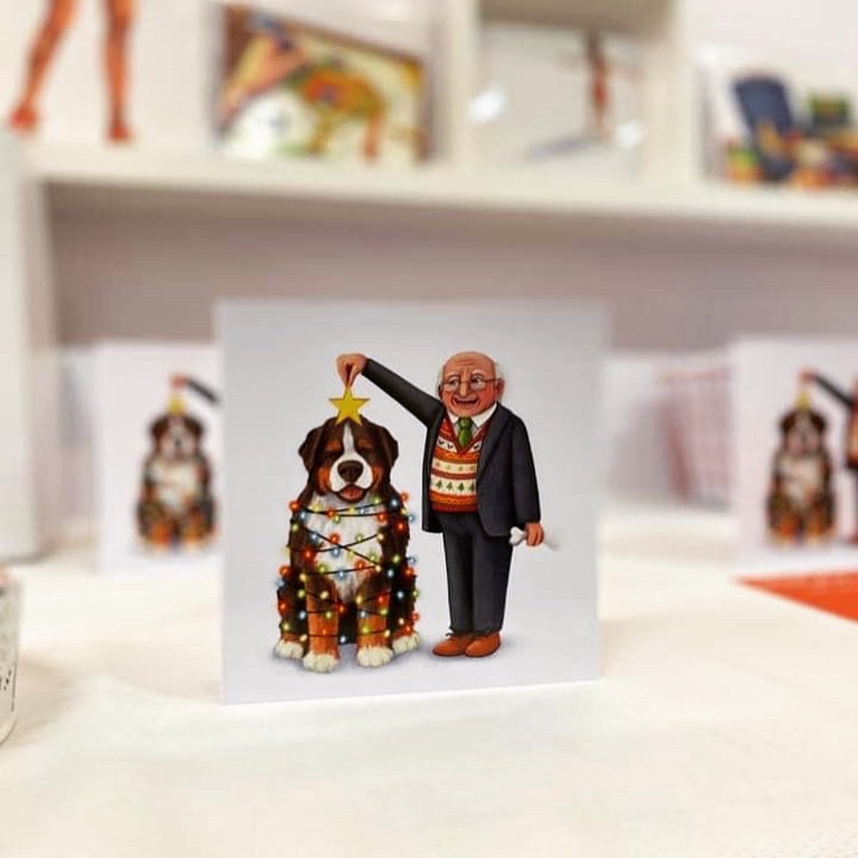 My daughter just launched her new website. You can purchase the extremely popular ‘Miggledy Christmas Card’ ☺️ 
caoimhelikesdrawing.com/shop