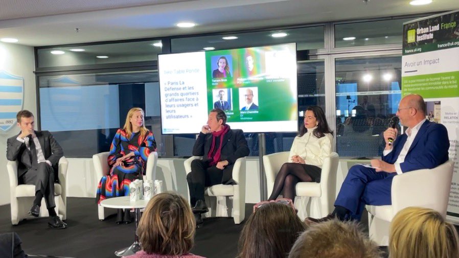 ULIFrance's tweet photo. #ULIFrance2021

La table ronde #1 met au centre des échanges : #ParisLaDéfense et les grands quartiers d’affaires face à leurs usagers et leurs utilisateurs.

Marc Lhermitte, modérateur, accueille Tamara Brisk, Philippe Chiambaretta, Katayoune Panahi et Pierre-Yves Guice. https://t.co/QY0fAPrxA4