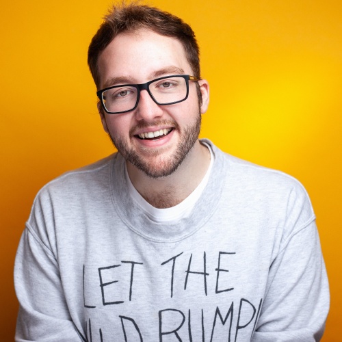 TheatreNewsWeb's tweet photo. https://t.co/H53qyDUP8a Jordan Paul Clarke is announced as the Cameron Mackintosh Resident Composer - #britymt @britymt #BritishYouthMusicTheatre #mtheatrenetwork @MTheatreNetwork #MusicalTheatreNetwork #MercuryMusicalDevelopments @MercuryMusicals #MMD https://t.co/88MtYnUxRj https://t.co/CxmnKUGotp