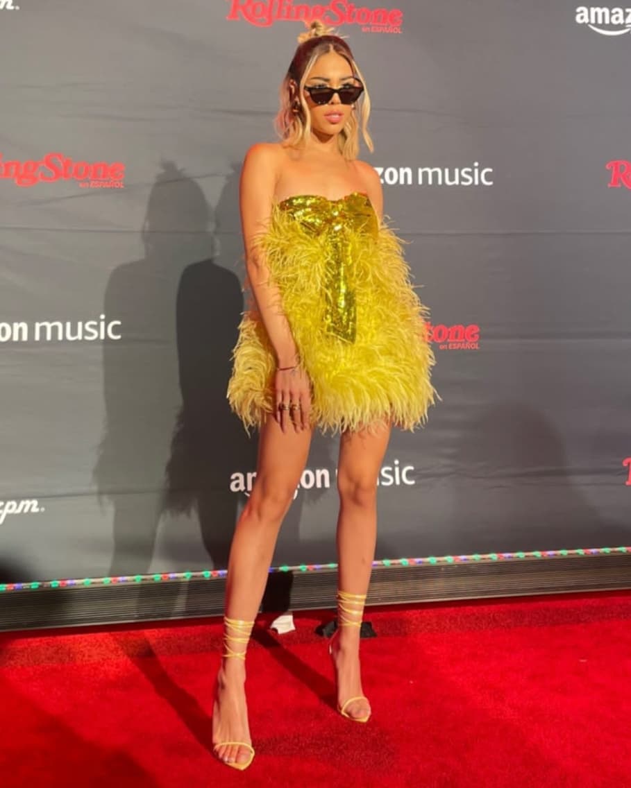 DannaOficialCR's tweet photo. La princesa del pop latino luciendo otro vestido la misma noche en #LasVegas y aún falta para hoy en la noche #LatinGRAMMY @dannapaola https://t.co/rUJS7SVwMJ