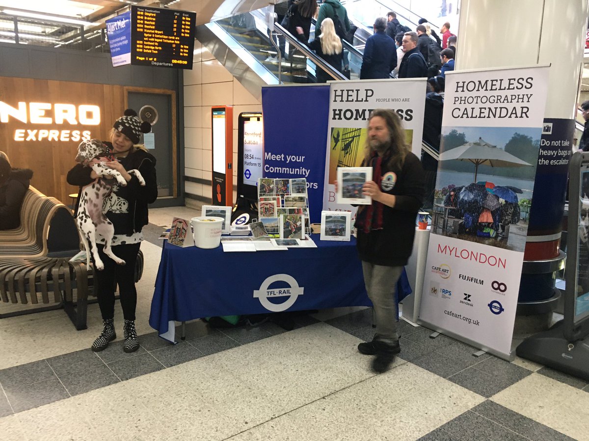 We’re at Liverpool Street Station today. Richard is working hard to beat yesterday’s total. 100% of the profits go to vendors and to pay for art projects. @HomelessLink @tflrail #homelesssocialenterprise #homelessphotography #mylondon