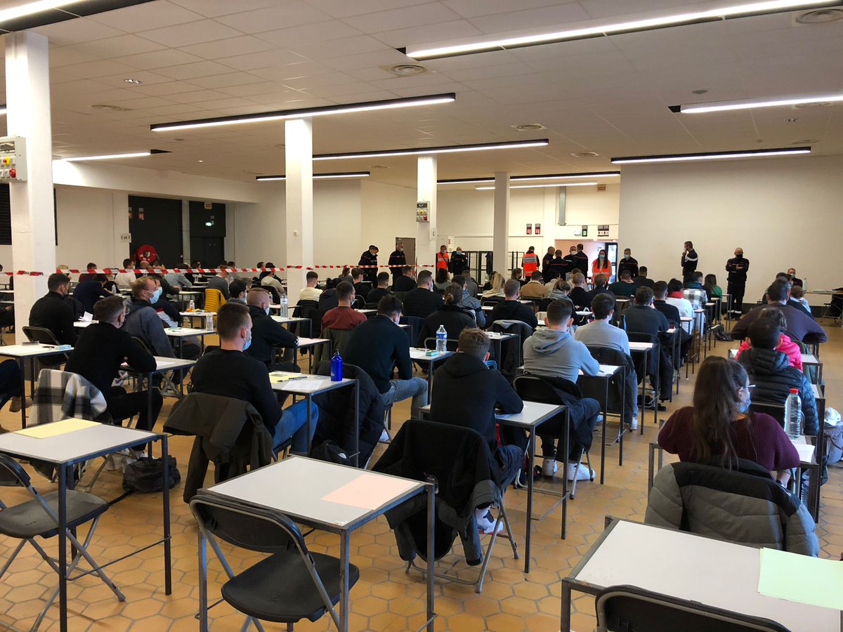 Pompiers_13's tweet photo. [#SaveTheDate]

Les #Pompiers13 organisent, dans la zone sud, le concours de caporal de SPP au titre de l'année 2021.

Jeudi 18/11, ce sont 5 488 candidats inscrits et convoqués sur les 2 sites de @Toulouse et @Avignon.

Bonne chance aux participants du @departement13. https://t.co/I72x53flpY