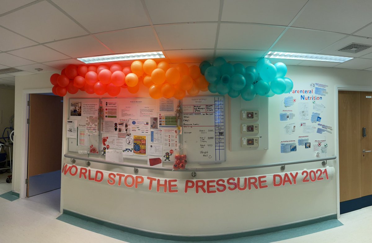 matronnobody's tweet photo. Great #StopThePressureSore display on WD32. @TVN_UHCW https://t.co/WTKlT87XOB