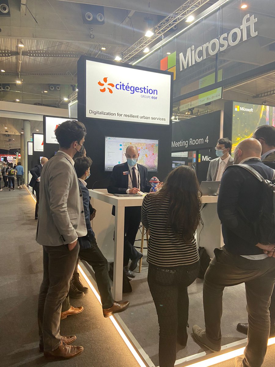 Cluster_Digital's tweet photo. La jornada d'ahir a l'@SmartCityexpo va ser molt interessant! Avui tercer i últim dia de la mà de @SmartCTclusters! Visita'ns al Pavelló P2 - Stand E-164! Us hi esperem!
#smartcityexpo #smartctclusters #worldcongress https://t.co/ytP5FnGsJv