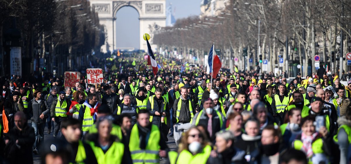 🔴Appel régional des #GiletsJaunes à Strasbourg ce samedi ! Rdv 13h30 Pl. Kleber🔴

Face à l'explosion du coup de la vie et contre les mesures liberticides, les Gilets Jaunes seront de retour Samedi 20 Novembre à Strasbourg.

Place aux #GiletsJaunesSaison2 !