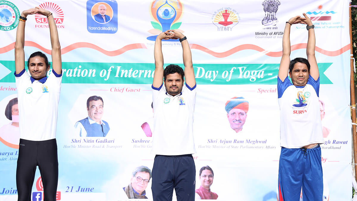 moth098's tweet photo. Wound heal, bones knit, cuts heal, bleeding stop and fevers come and go, pains are some times more or some times less. @surya_ino @suryafnd #4thNaturopathyDay https://t.co/ypWRydChFG