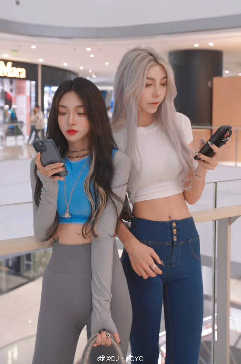 DjYoYo98's tweet photo. With my friend https://t.co/RGMclGPhWb