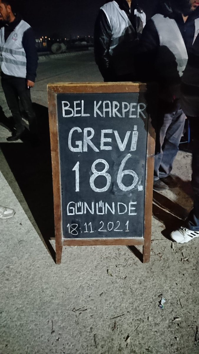 girasole_1917's tweet photo. 186.Gün
Tek Gıda İş Sendikası
BelKarper Grevi 

İşverenin toplu iş sözleşmelerine oturmamaya karşı ve sendikal hakları için mücadele eden işçilerimizin yanındayız..

@BelKarperGrev 

#BelKarperGrev https://t.co/7OCWBqsiGW
