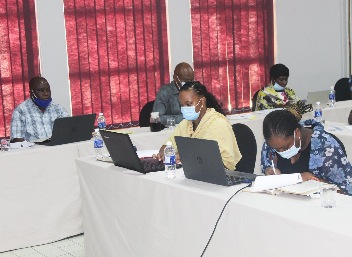CALR_'s tweet photo. Day 4: Traditional Leaders Amendment Bill Writeshop - Kadoma

Stakeholders are reviewing draft provisions which speaks to;
- installation and resuscitation of chiefs
- Constitutional functions of chiefs
- creation of chieftainship among others. #AlignmentZW https://t.co/2iXbE2MJoi