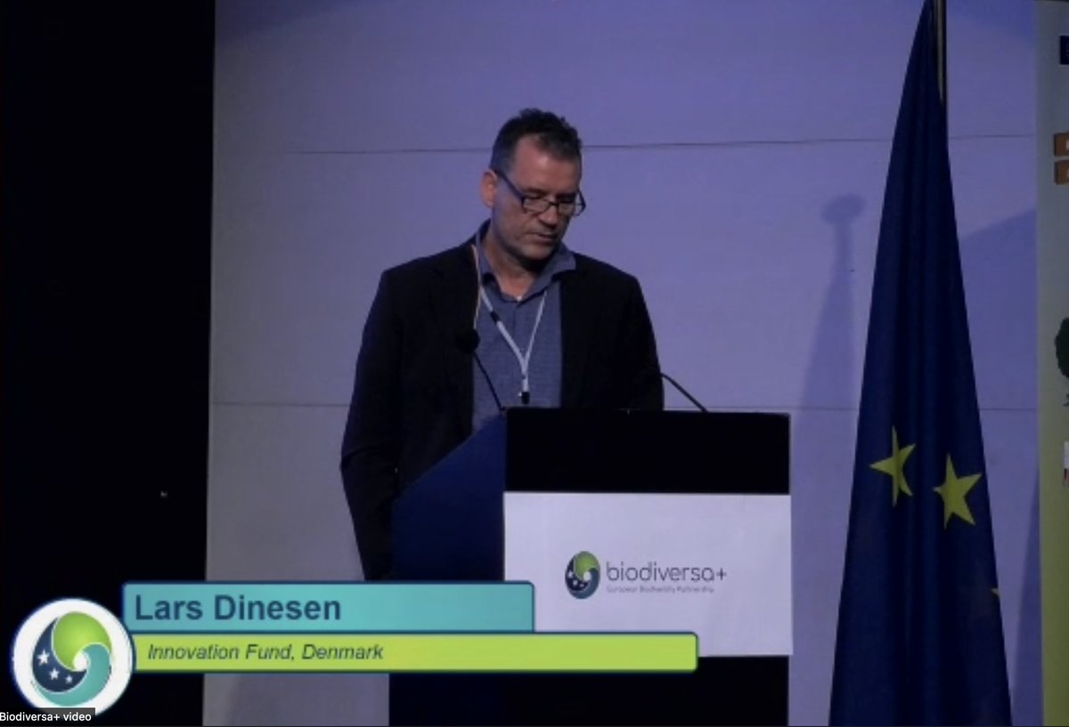 BiodiversaPlus's tweet photo. Lars Dinesen from @InnoTalk takes the floor to introduce Biodiversa+'s path for
โpromoting & supporting #NatureBasedSolutions
โ๏ธvaluing biodiversity in private sectors to foster societal impact
Ask him your questions ๐ https://t.co/HejL16K8xj
#BiodiversaEvents #HorizonEU https://t.co/v9zLFJWZwg