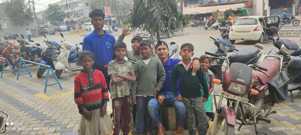 divyajeevanngo's tweet photo. #todaymealdrive by @divyajeevanngo
#divyajeevanngo #bhopal #Awareness #ngo
@a4_asgar https://t.co/vnk50hr4al