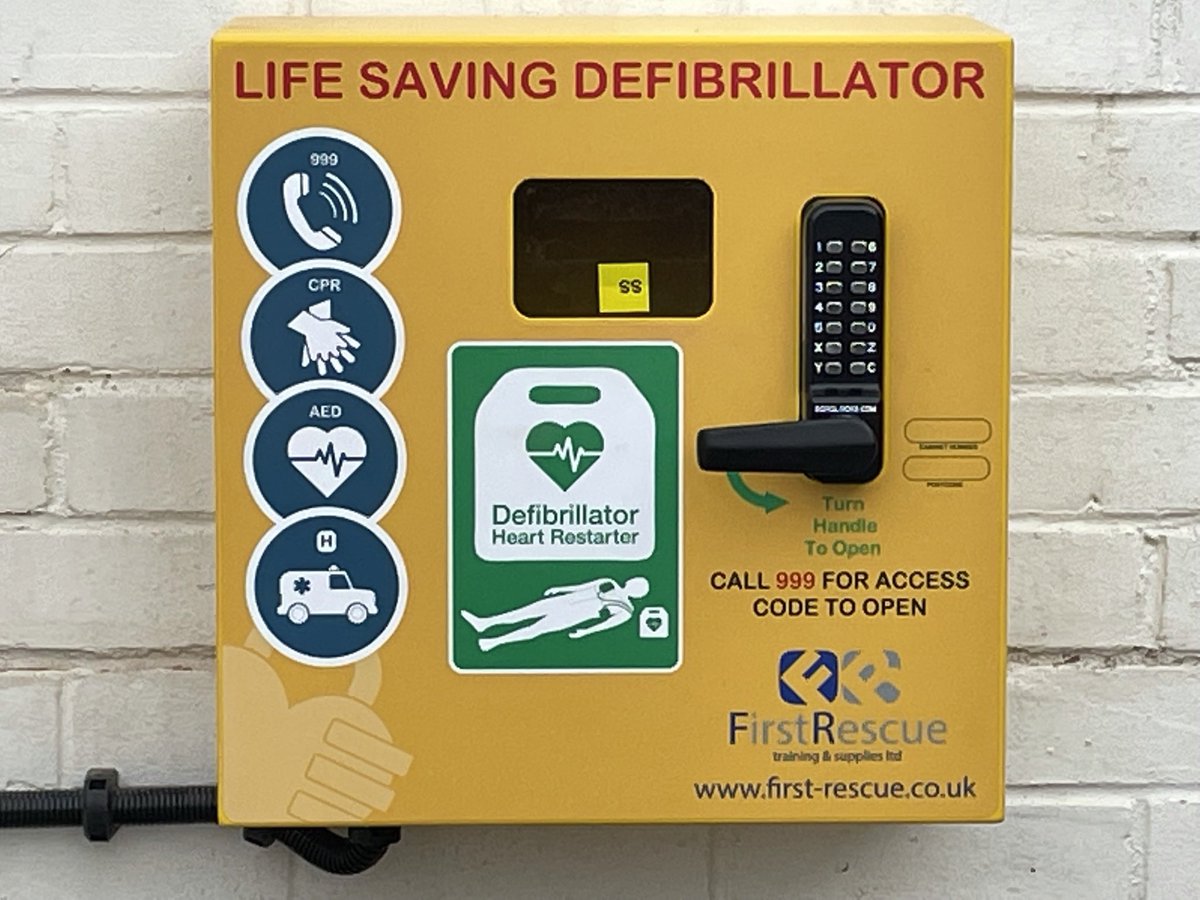 rosssportsclub's tweet photo. Just a reminder that we have a defib externally on our building thanks to @EdenstoneGroup .it is to the right of the main door and very easy to locate. https://t.co/xd8BvCVuY0