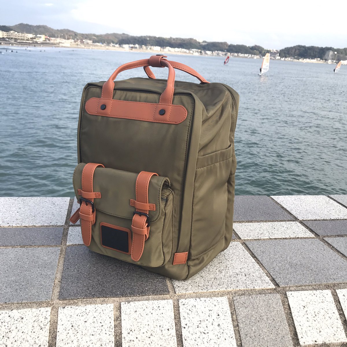 GapPacker's tweet image. 北欧バッグのガストンルーガ様よりBITEN15を提供していただきました。

ノートPC収納ポケットもあり、機内持ち込みに丁度よいサイズのバックパック。

ブラックフライデー期間中は全品25%オフ+トイレタリーポーチプレゼント
#GastonLuga #ガストンルーガ #ビーガンレザー #ブラックフライデー