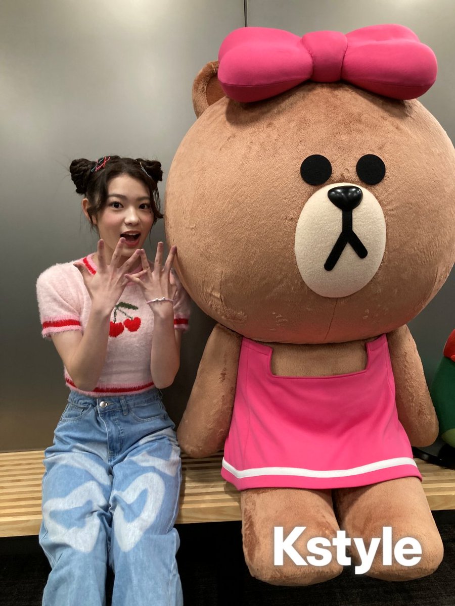 Kstyle_news's tweet photo. ／
ワクワク❣でもちょっぴり緊張気味な
#池間琉杏 さんの撮れたてショット公開💟
＼

このあと20時より😍LINE LIVE生配信❗
MCは古家正亨さん🎙

当日プレゼント企画も実施🎁
詳細は配信内でチェック👀

視聴はこちら🔻
https://t.co/BbUKZrGCj8 https://t.co/8x1aermy4i