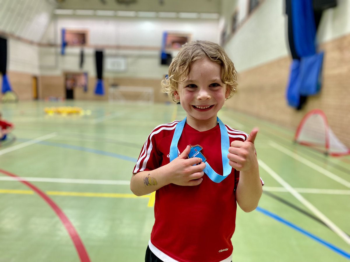 BmoCoaching's tweet photo. BMO BEARS π»β½οΈ
Great fun in Machynlleth playing floor is lava, pirates of the Caribbean + small sided games!β½οΈ
Da iawn Onno - player of the session! π
@MachynllethFC @BroDdyfiLC
#bmobears #bmocoaching #football #peldroed #beactive #learnthroughplay #machynlleth #funfootball https://t.co/I0qGXfXHsH