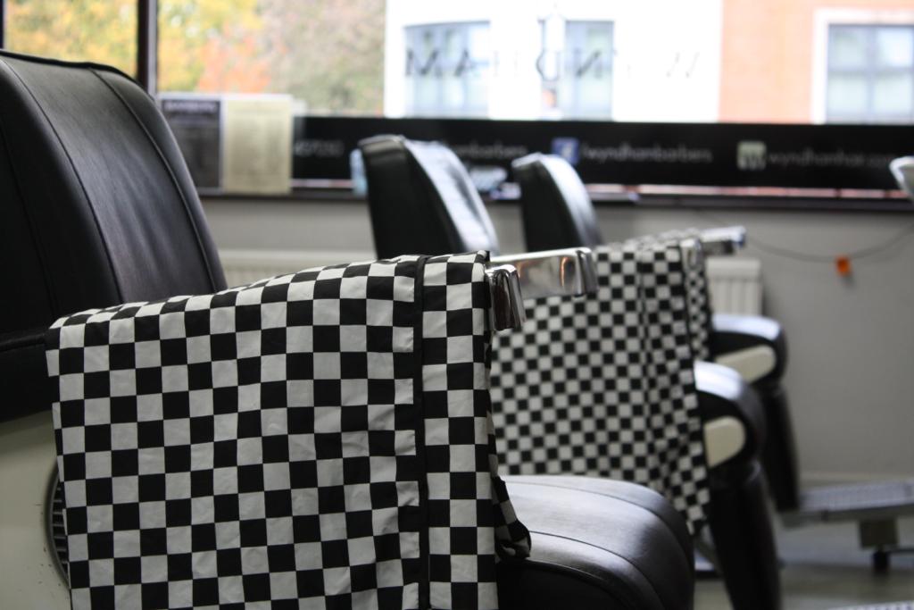 Come "check" us out. 
See what we did there?

Late night Thursday till 8pm
Friday 9am to 6pm
Saturday 8am to 4pm

Phone 01708457050 to reserve an appointment.

#barbers #hornchurch #local #menshair #barber #barbershop