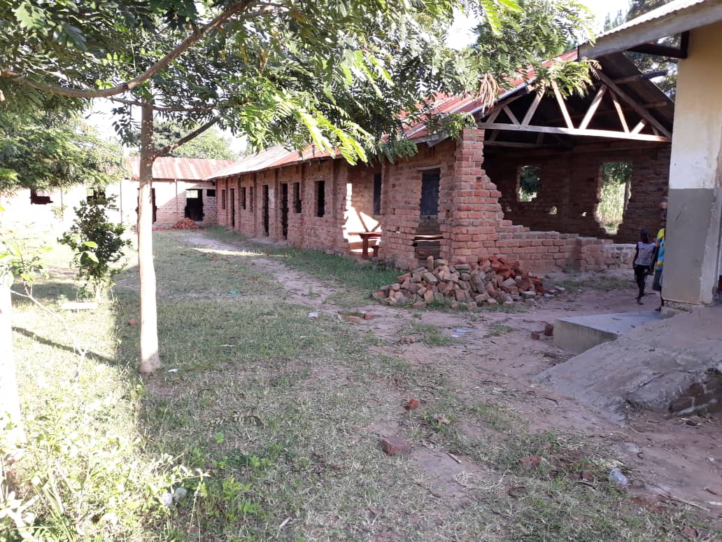 DavisMokello1's tweet photo. Such schools require Covid-19 responsive budgets to support facelift. Otherwise it will contribute to low turn-up as schools reopen in January next year. https://t.co/oP5NNORAi8