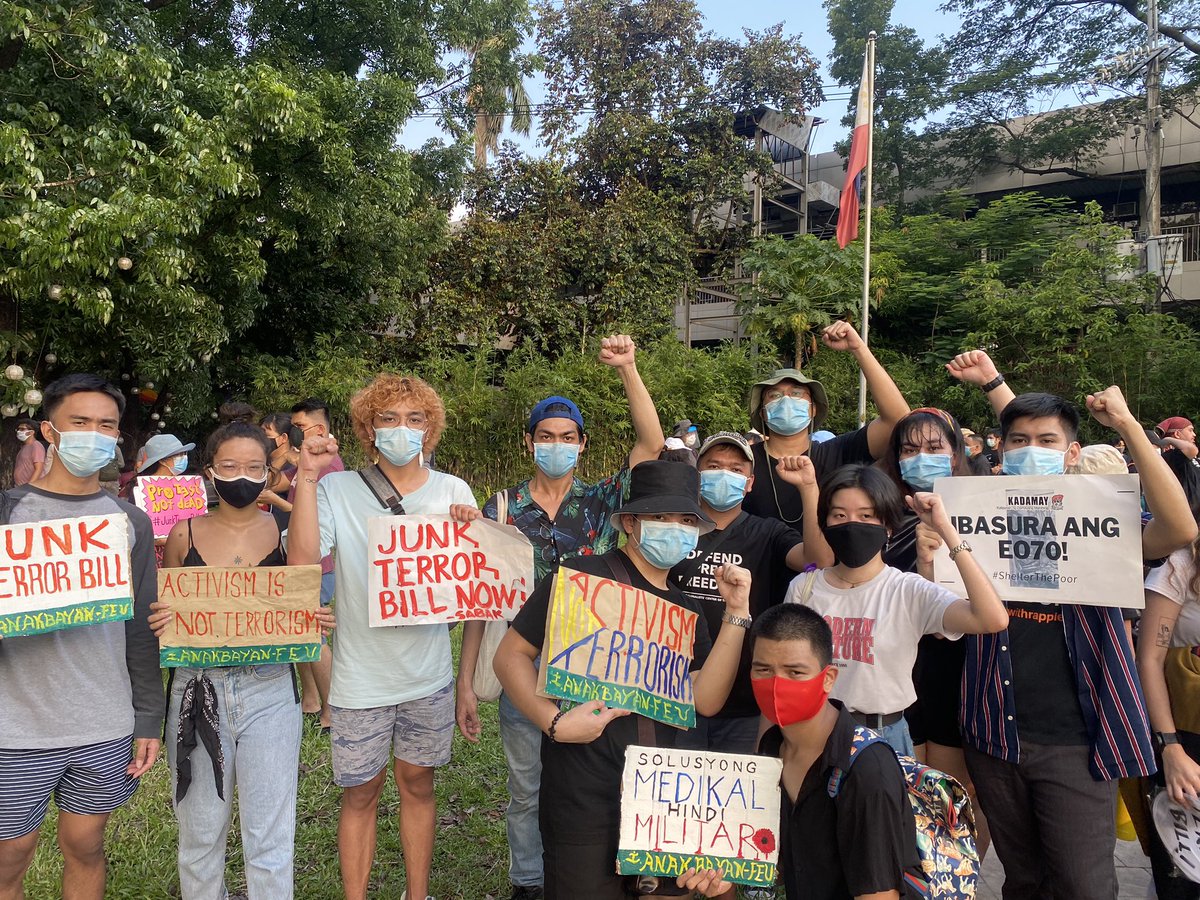 keelayman's tweet photo. Salakayin ng laksang opensiba ng mamamayan ang kasuklam-suklam at abusadong rehimeng Duterte! Tiyakin ang pagbagsak ng numero unong kaaway ng masang anakpawis!

#Anakbayan23 https://t.co/zzMJOxmn7b