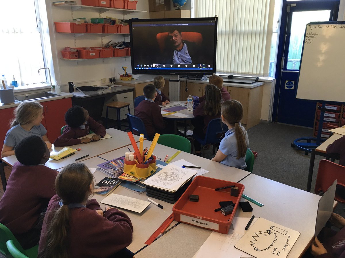 Stphilipevanspr's tweet photo. Y5 are finding out about the gaming industry from @ScreenAllianceW as part of #openyoureyesweek #ambitiouscapablelearners https://t.co/MnL9nkz6tk