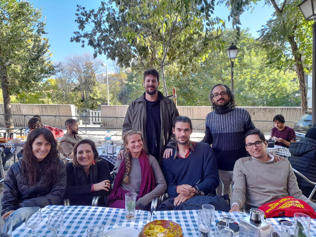 Agradecido por la experiencia en el Curso De Desarrollo De Proyectos Audiovisuales Iberoamericanos de <a href="/Red_Carolina/">Fundación Carolina</a> Nuestra peli es uno de los 15 proyectos seleccionados. Gracias especiales a mis asesores Oliver Laxe, Michel Gaztambide y a mis compañeros de grupo :) #cine