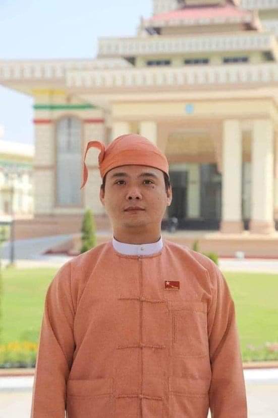 MyintthandaO's tweet photo. Phyo Zeya Thaw, representative of parliment, has been abducted by Junta this afternoon according to confirmation of reliable news resources. Junta has accused him of arms distribution in railway officer shooting case.

#Nov18Coup
#WhatsHappeningInMyanmar https://t.co/PwuO5hPyEc