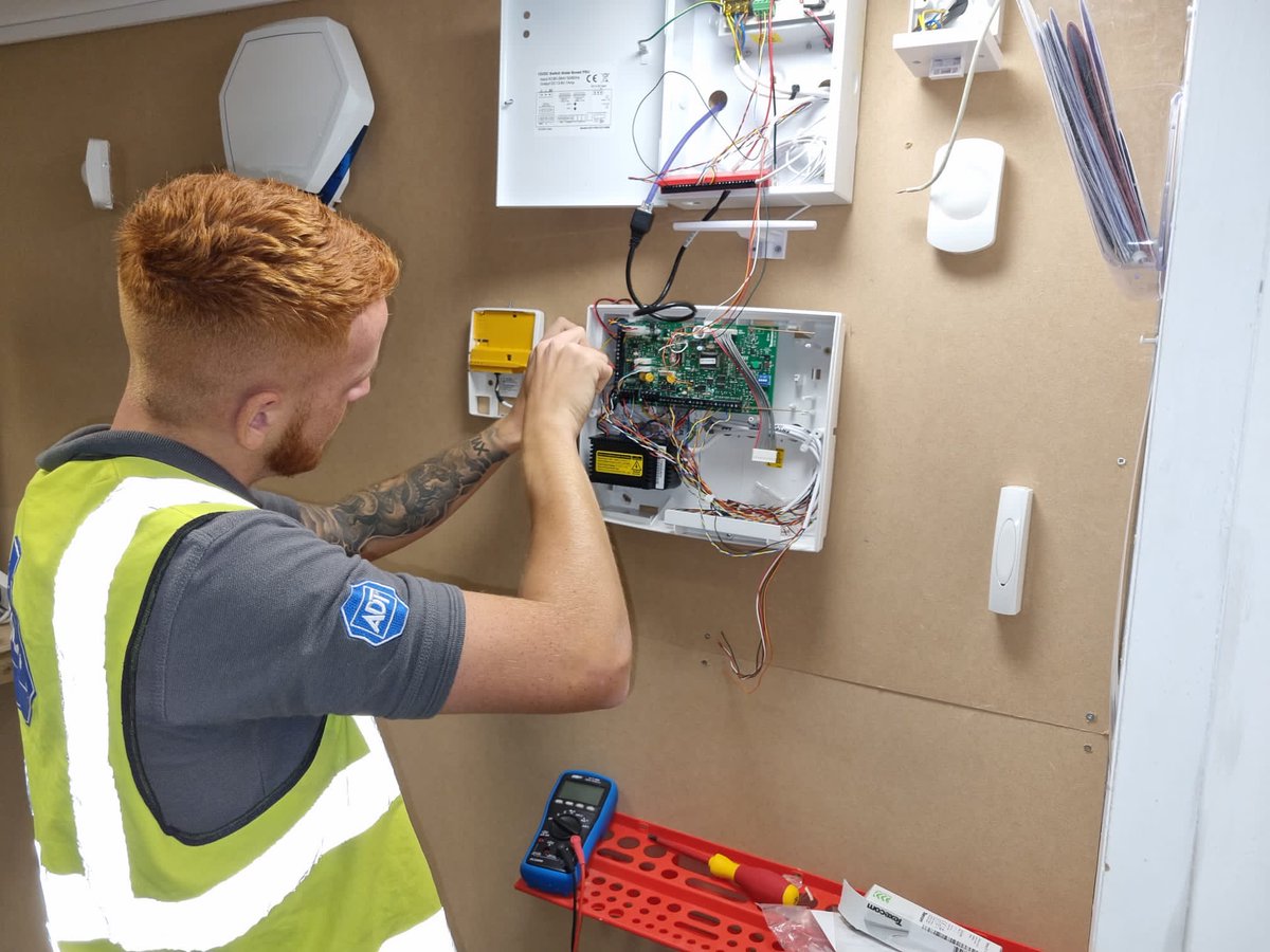 EoTIFSEC's tweet photo. It's all happening today and tomorrow as the best of the best in the security and fire apprenticeship programmes battle it out to be crowned @worldskillsuk and @EoTIFSEC winners! https://t.co/jAnJZ9uant