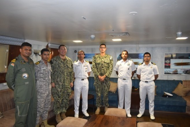 DefPROMumbai's tweet photo. #OpSankalp
#MissionBasedDeployment
Stealth frigate #INSTrikand is currently deployed in the Persian Gulf & Gulf of Oman to ensure safe & secure movement of trade and #MaritimeSecurity. The ship also visited port of Manama #Bahrain during an OTR.
Details: https://t.co/WhVXCko9qJ https://t.co/19H0xZpdTr