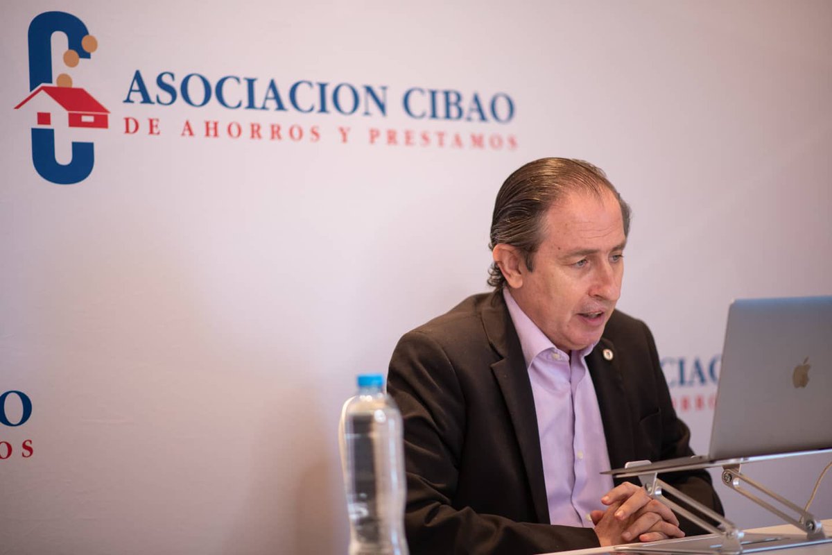 cibaodom's tweet photo. Con la participación de más de 200 representantes de Asociaciones Sin Fines de Lucro, desarrollamos el curso "Elaboración de proyectos sociales" a cargo del profesor @lauredelacruz.

#FondosConcursablesACAP 
#RSCACAP
#AsociaciónCibao https://t.co/7vD41pTw19