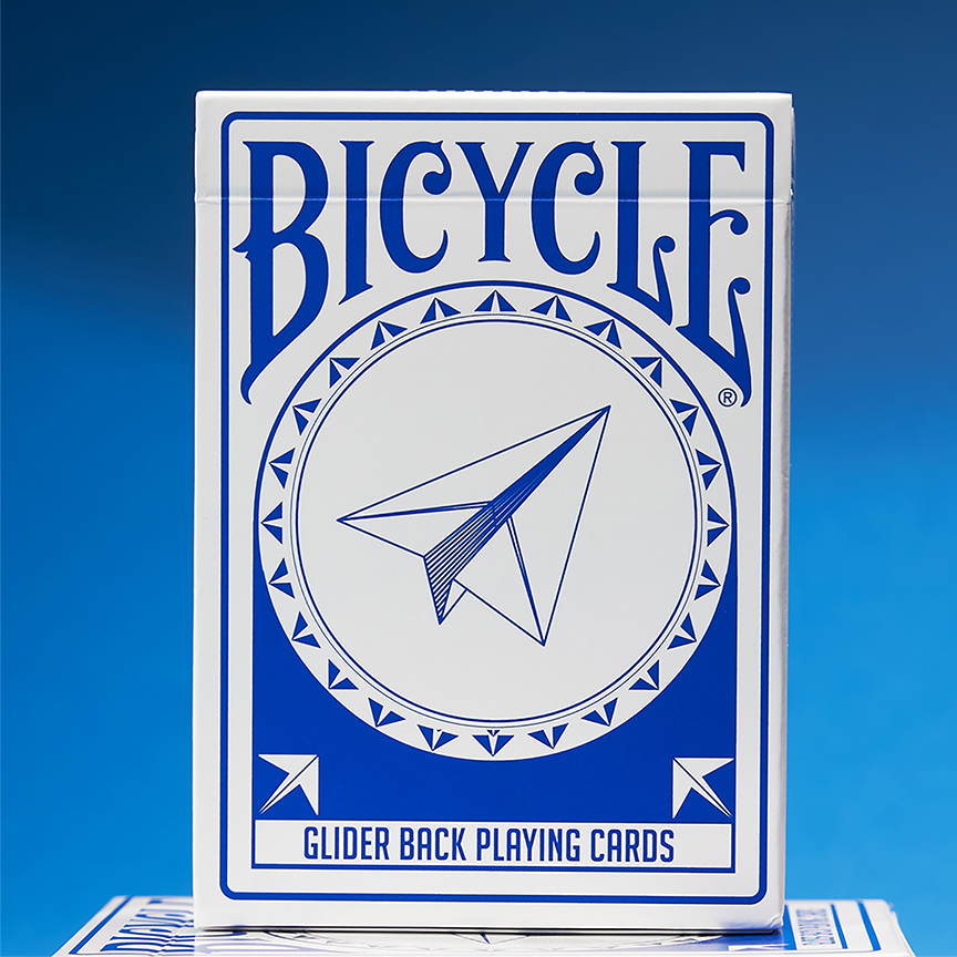 bicyclecards's tweet photo. ♣️♦️♥️♠️ The Custom Division is showcasing a TBT this week from Penguin Magic, Bicycle Glider Back playing cards.
Contact the Custom Division @ https://t.co/svj8xxvoqB
#USPCC #Bicyclecards #custommade #customplayingcards #playingcards #glider #penguinmagic @penguincards https://t.co/bI2E80dzMh
