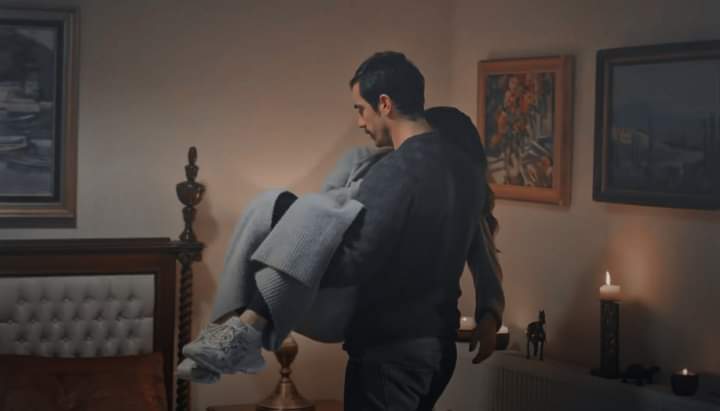 Only__IBO's tweet photo. #İbrahimÇelikkol
حمال الأسية يا قلبي🤭👇 https://t.co/XKU3cDbPDQ