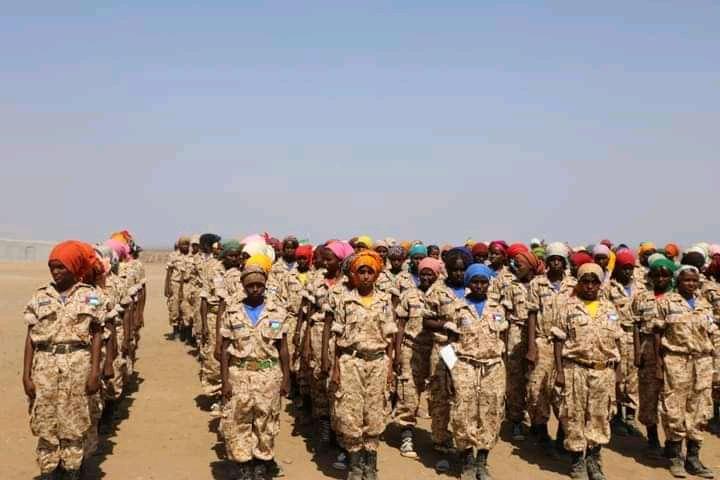 Tahir_A_Ebrahim's tweet photo. #APF 
Women Soldiers of the Desert, #Afar
💪 #ArmThePeople 
🇪🇹 #IsPrevailing https://t.co/3YW1sXfxDm