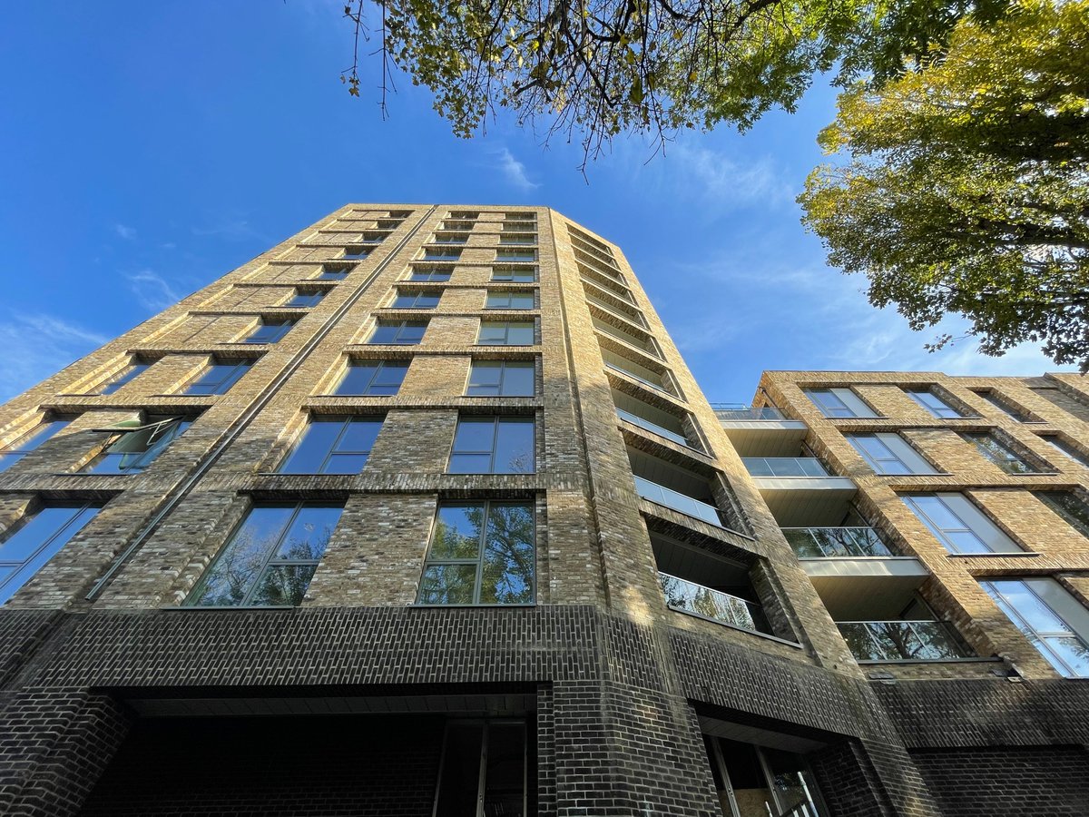 aca studios (@aca_studiosltd) on Twitter photo Take a look at these site photos from our scheme at Norman House with <a href="/PurelakeGroup/">Purelake New Homes</a> ! Could the sky be more blue? Really impressed with the level of finish on the intricate brick detailing! Worth the effort from the team. #ACA #onsite #construction #brickarchitecture Take a look at these site photos from our scheme at Norman House with <a href="/PurelakeGroup/">Purelake New Homes</a> ! Could the sky be more blue? Really impressed with the level of finish on the intricate brick detailing! Worth the effort from the team. #ACA #onsite #construction #brickarchitecture