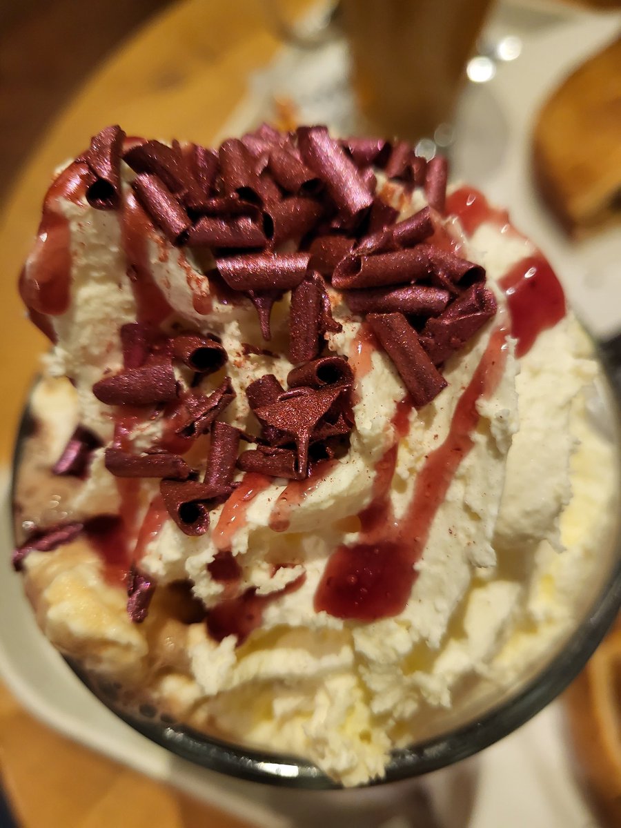 geteeveen's tweet image. #Vegan toastie and #Rubyhotchocolate  @CostaCoffee with the delightful hubs @jwickhyoung