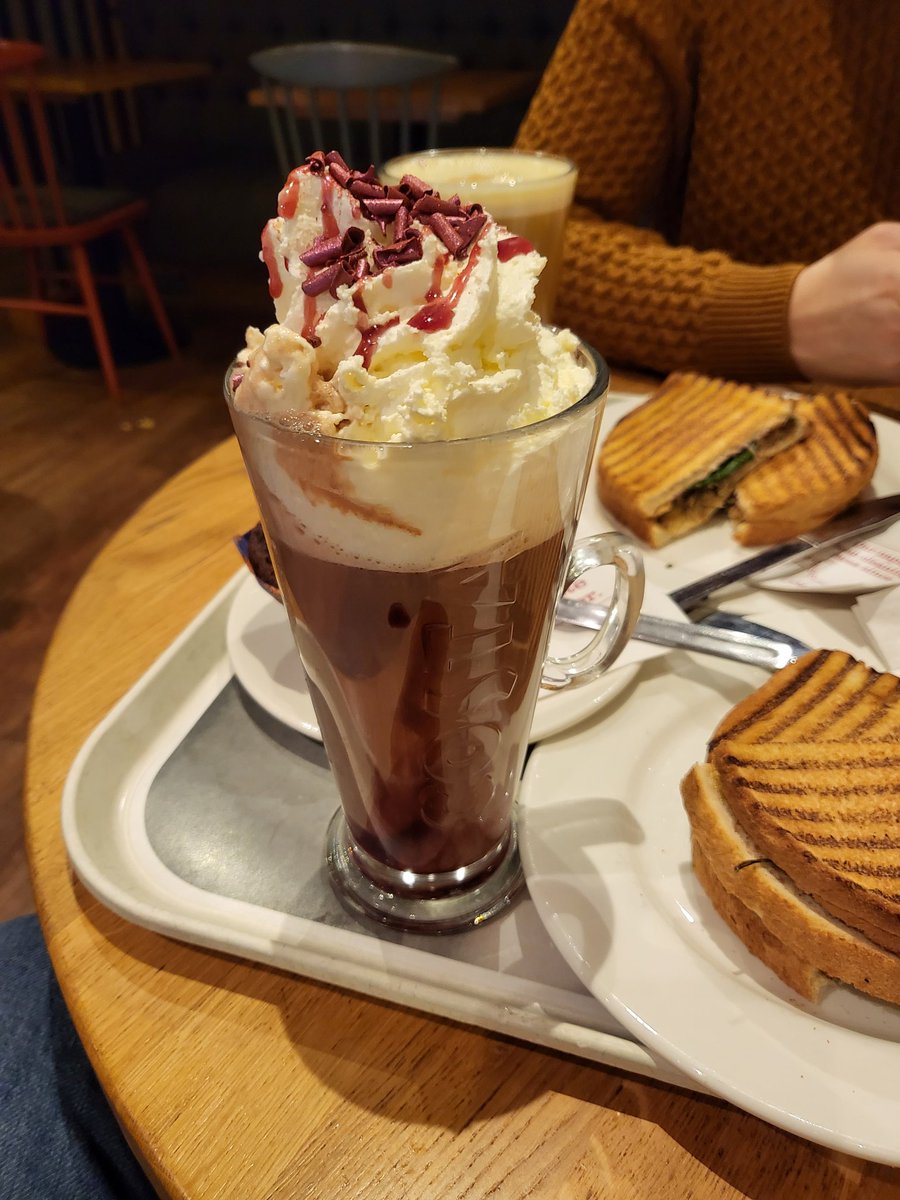 geteeveen's tweet image. #Vegan toastie and #Rubyhotchocolate  @CostaCoffee with the delightful hubs @jwickhyoung