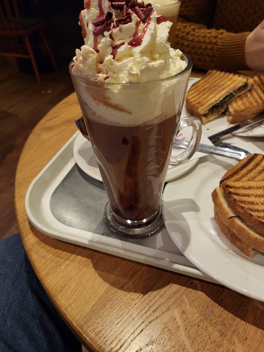 geteeveen's tweet image. #Vegan toastie and #Rubyhotchocolate  @CostaCoffee with the delightful hubs @jwickhyoung
