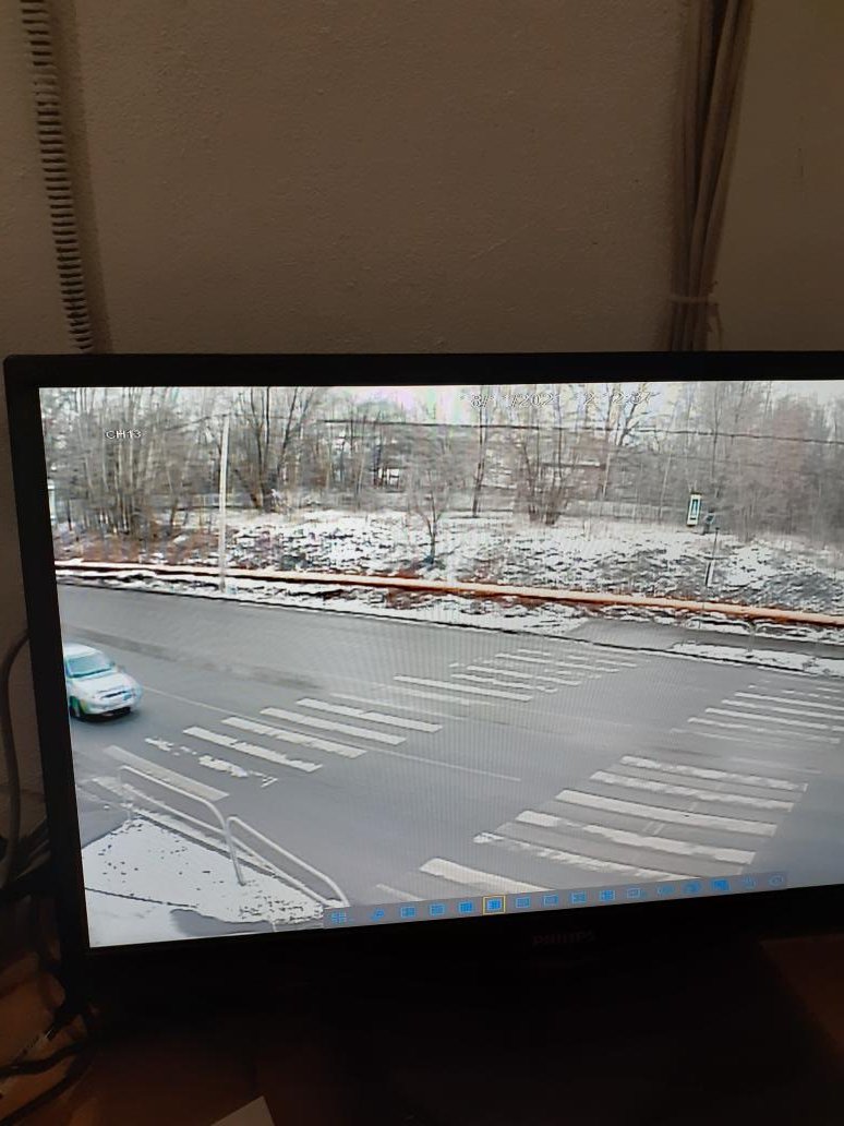 LVKolosova's tweet photo. Обращение жителей города к  депутату @DenisObishenko не осталось без внимания, теперь за безопасностью пешеходов на ПЕШЕХОДНОМ ПЕРЕХОДЕ ул. Комсомольская и Вокзальная  следит спец. камера. 
За монтаж Спасибо за  ООО "Телеантенны". https://t.co/gN47Tf6Sad