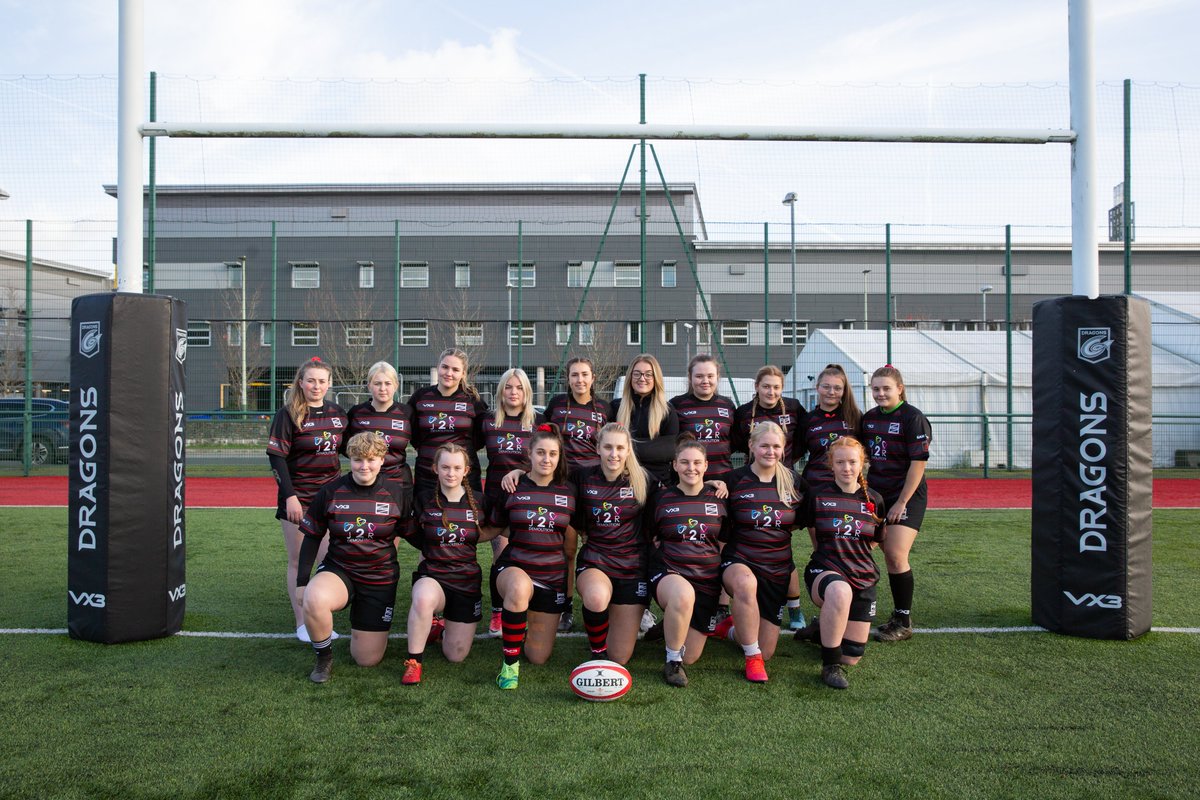 Coleg Gwent tweet media