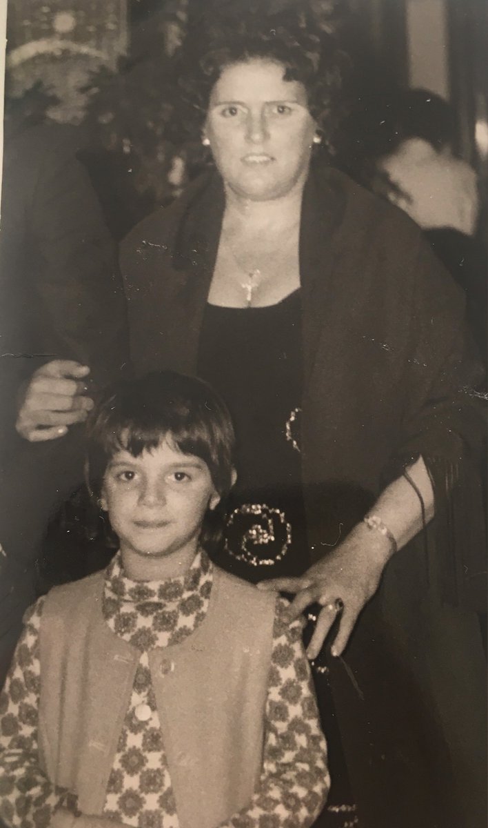 Mamma ti dicevano non ce la FARAI MAI. Sbagliavano. Grazie a TE alla Signorina Ascioni a Raffaella.Mi avete insegnato che il coraggio è il senso dei giorni. A Difendere le idee. A RESISTERE quando gli altri ti vogliono far sentire cenere. A fare della diversità la forza. Vi amo❤️