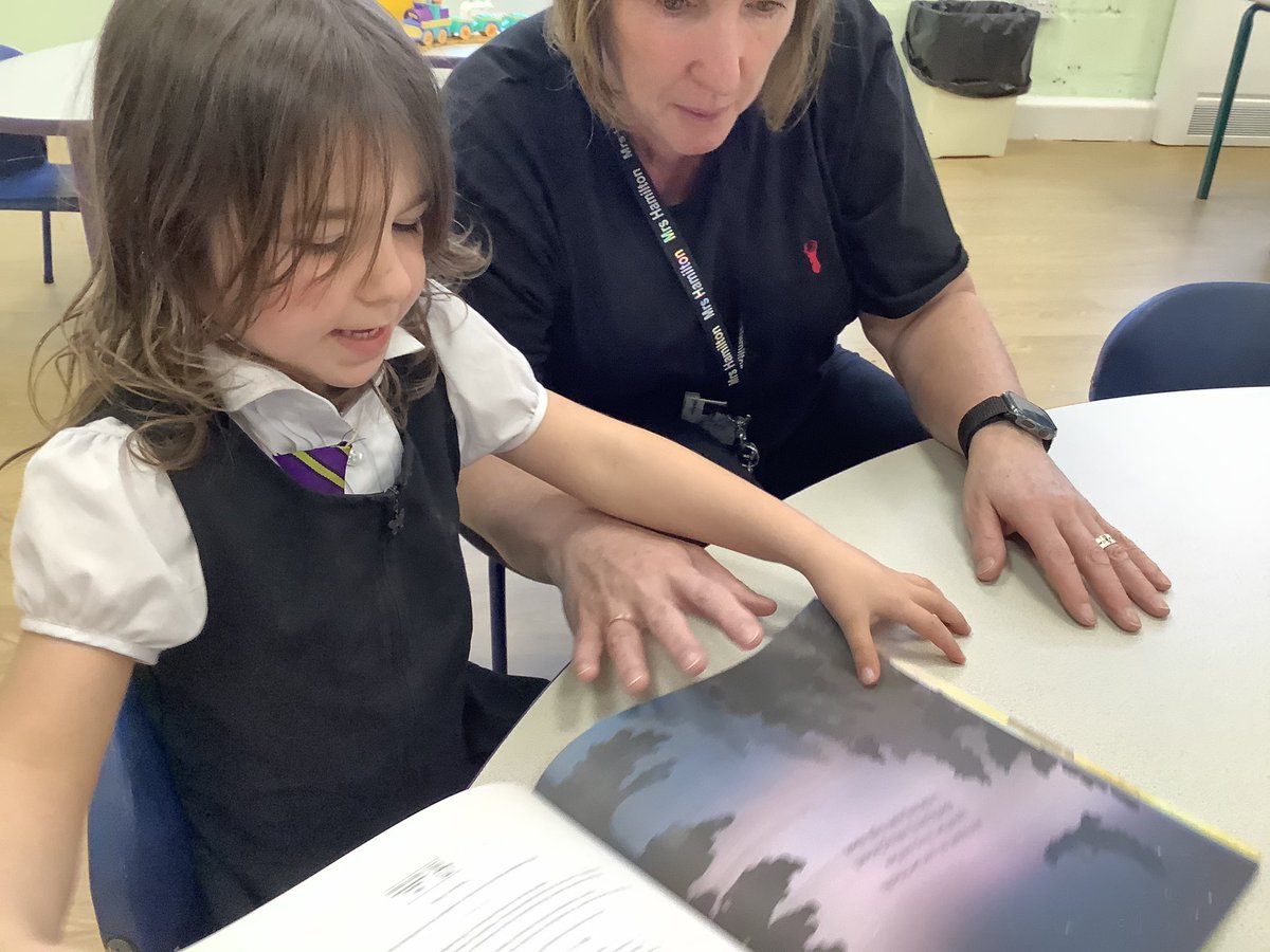NethermainsRS's tweet photo. Enjoying reading in Book Week. https://t.co/ZLvSnUmBYA