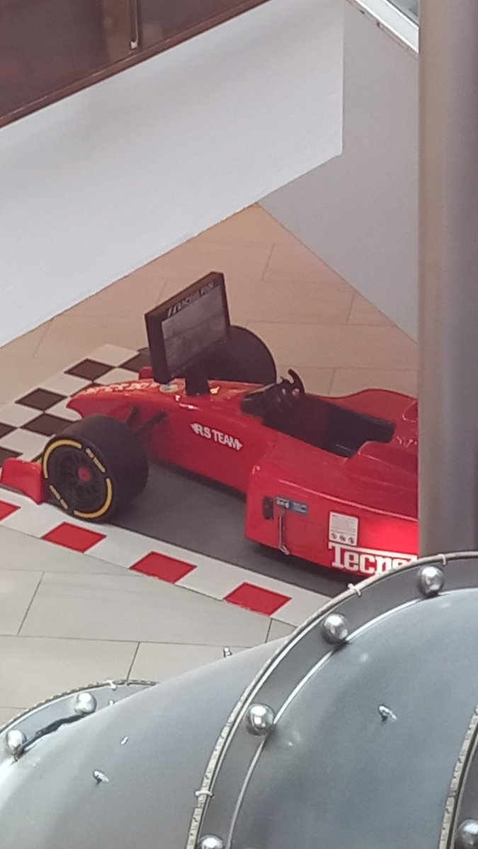 BecariosRacing's tweet photo. El nuevo simulador de Racing Becarios ya está aquí. #HunRB https://t.co/9XWuukZD7F