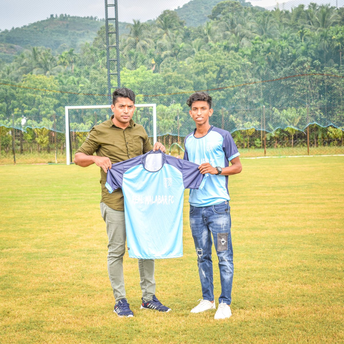 RealMalabar's tweet photo. Welcome Fayis, Real Malabarians Family 💙

#RealMalabarFC #RealMalabarians https://t.co/9SZ6H0BuRG