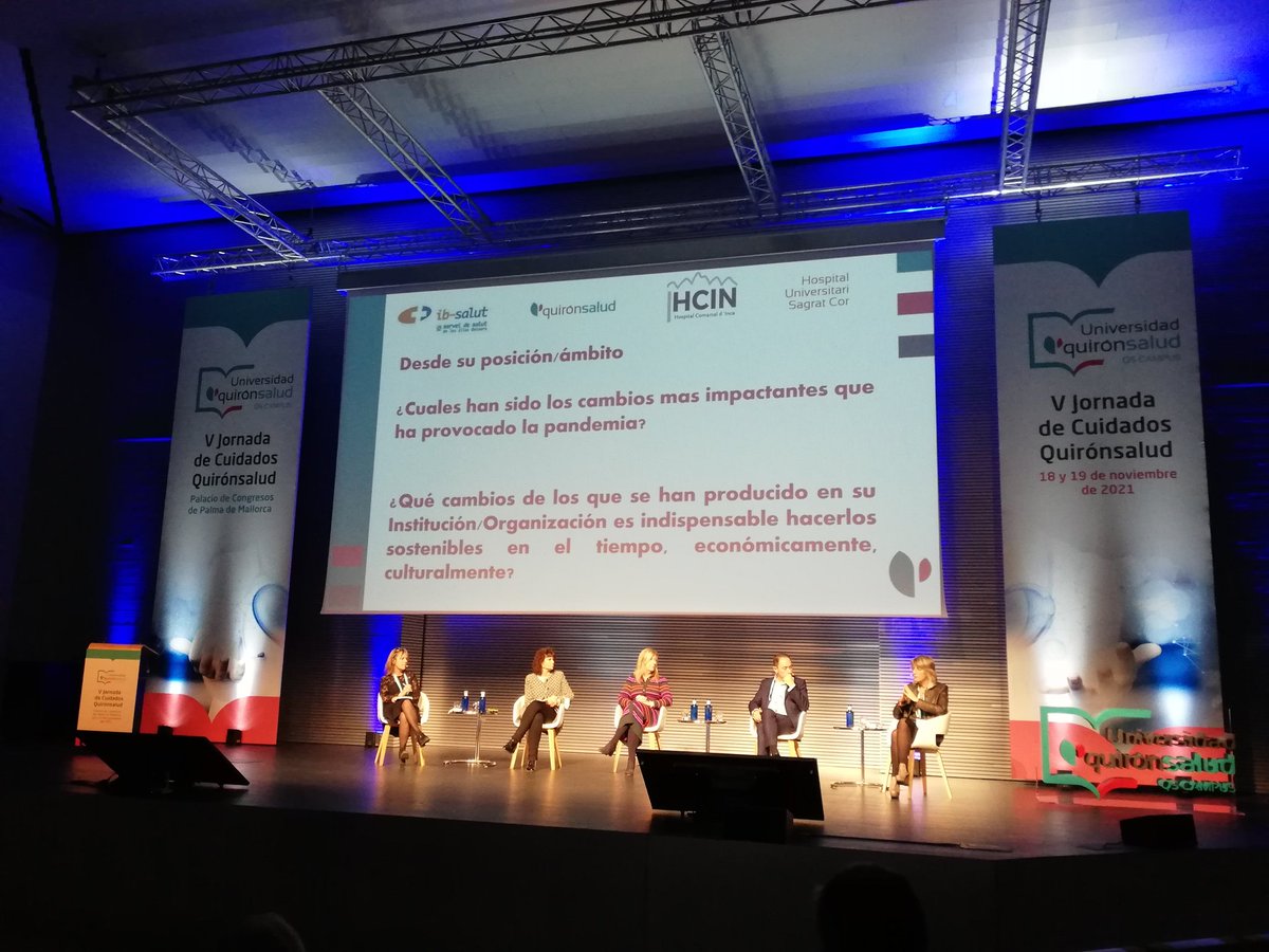 Iniciamos las V Jornadas de Cuidados de #Quirónsalud con la primera Mesa Redonda 'Mirando al horizonte' <a href="/mvcrespotorres/">victoria crespo torr</a> <a href="/JaimeLastras/">jaime.lastras</a> <a href="/MaraVeigaRodrg1/">María Veiga</a> <a href="/DanielRegana/">Daniel Regaña</a> <a href="/bflasquetty/">Blanca Fdz-Lasquetty</a> <a href="/Kriss_Sanjose/">Cristina San Jose</a> <a href="/MarisaArencibia/">Marisa Arencibia</a>