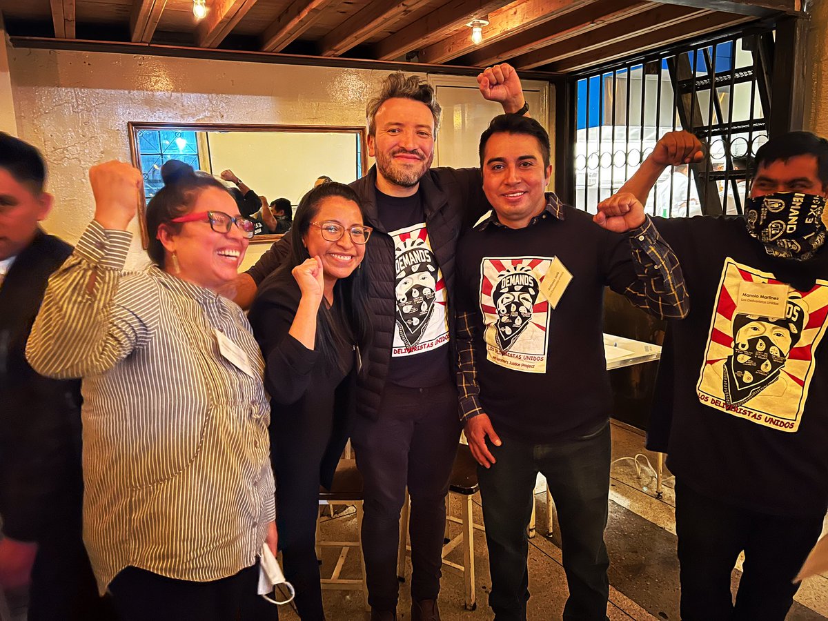 Celebrating the work and advocacy of #LosDeliveristasUnidos and @workersjusticep ✊🏽

Help build delivery worker power by donating to the Deliveristas Worker’s Fund. 👉🏽 bit.ly/Deliveristas-F…